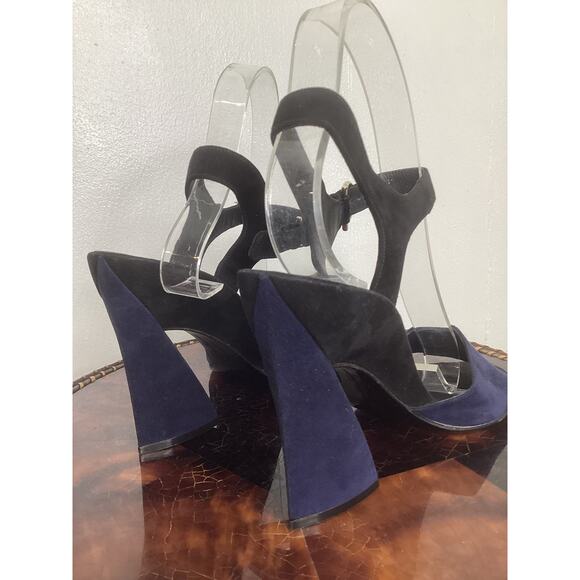 Ferragamo MODERN Navy Black Color Block Sexy Suede Strappy Sculpted Heels 6 Hot - Picture 3 of 9